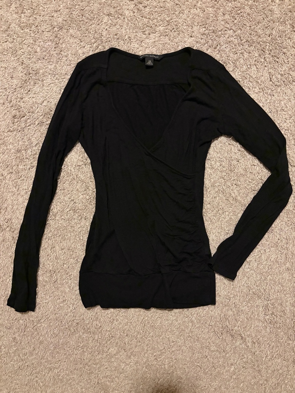 Banana Republic Black Long-Sleeve Faux Wrap Top. Size XS.